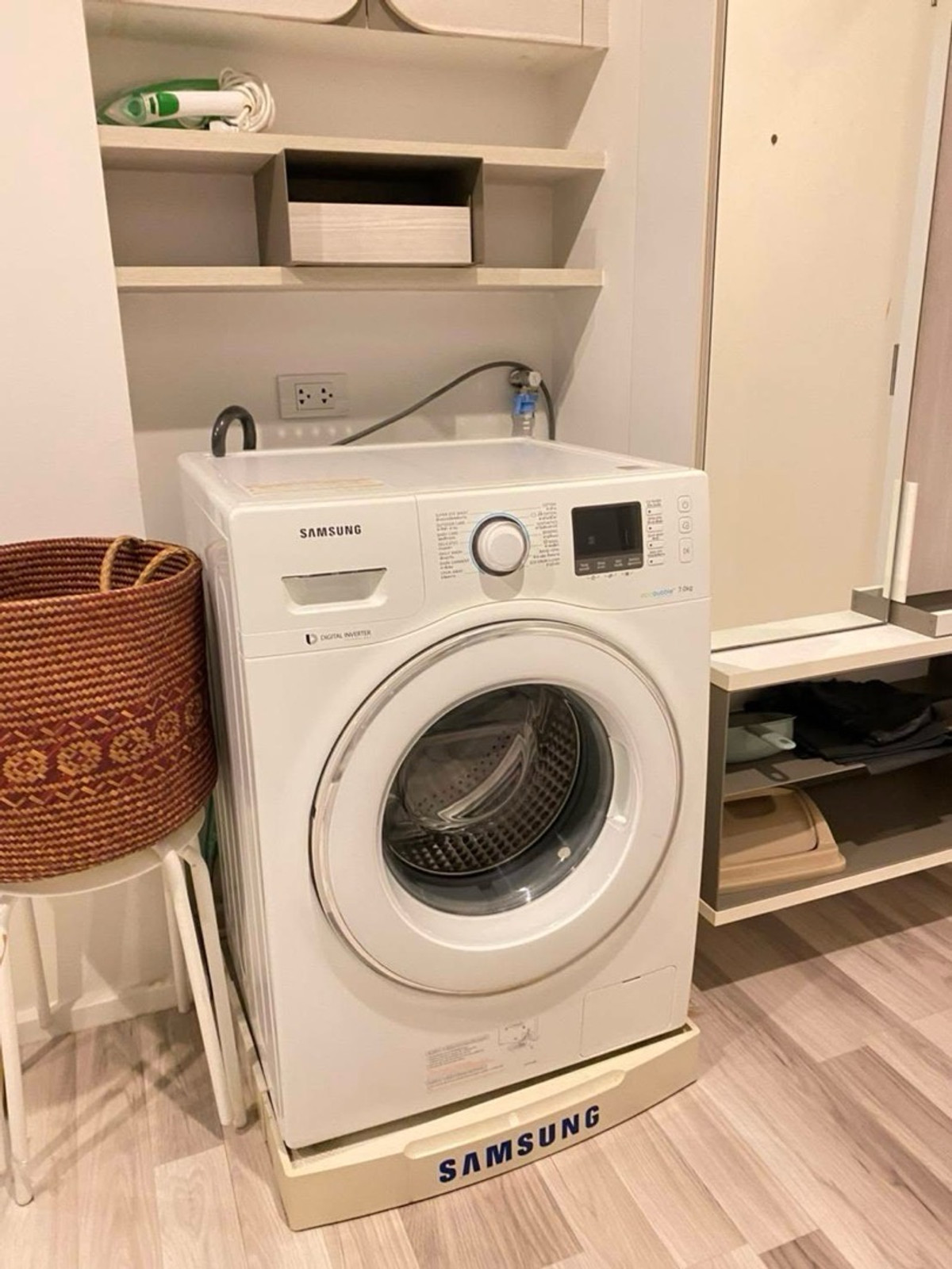 For RentCondoThaphra, Talat Phlu, Wutthakat : 🏬For rent: The Key Sathorn - Ratchaphruek project ✅BTS Wutthakat ❤️
LineOA : @ladysai