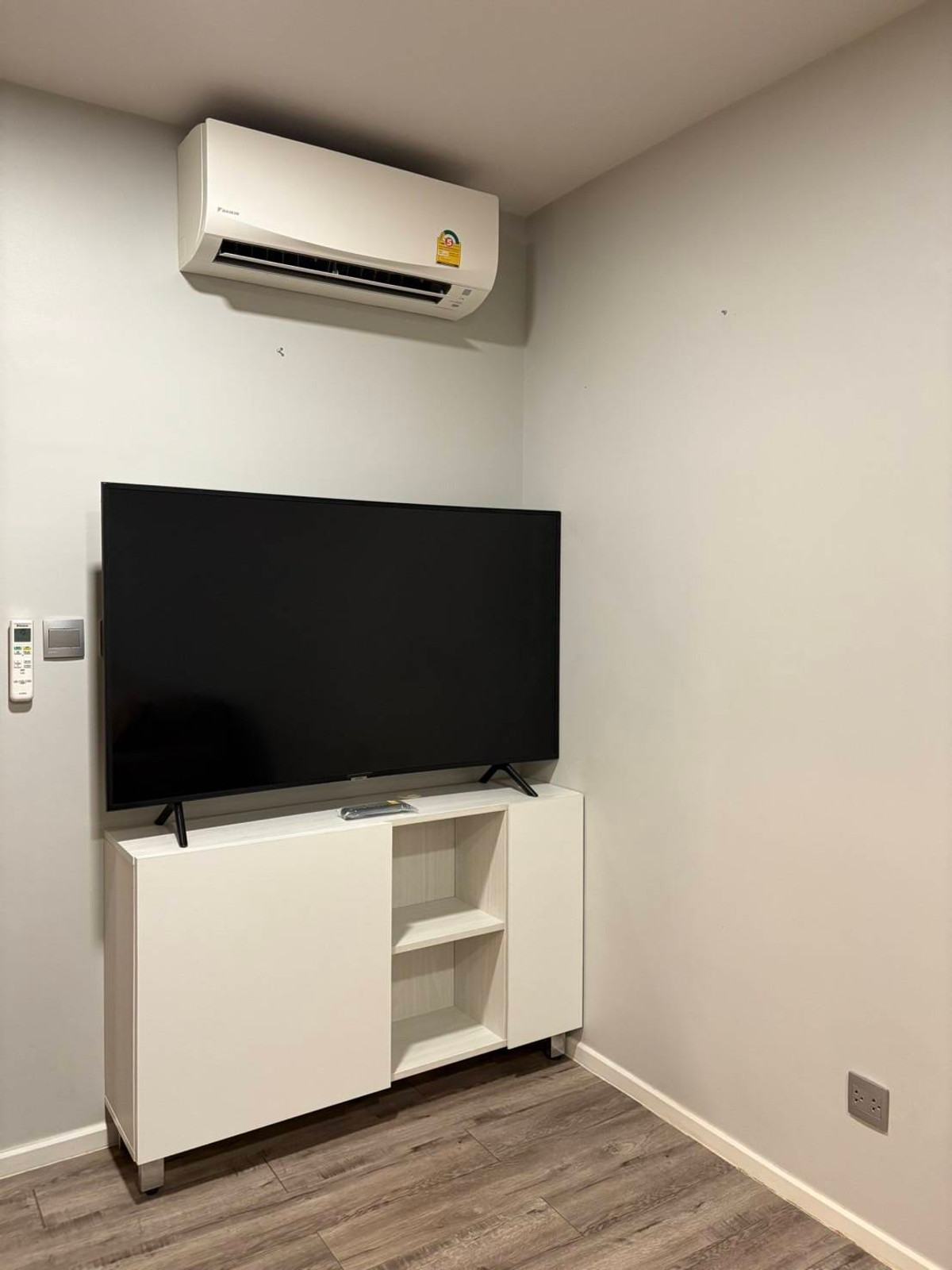 ขายคอนโดแจ้งวัฒนะ เมืองทอง : 📣 [For Sale] ขายด่วน !! คอนโด Atmoz Chaengwattana