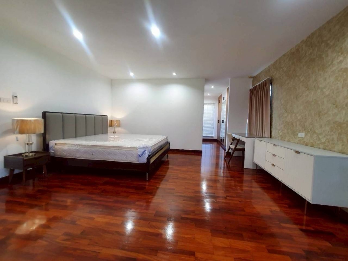 ให้เช่าบ้านมีนบุรี-ร่มเกล้า : (หมู่บ้าน เอ็กซ์คลูซีฟ 39)
รามคำแหง108