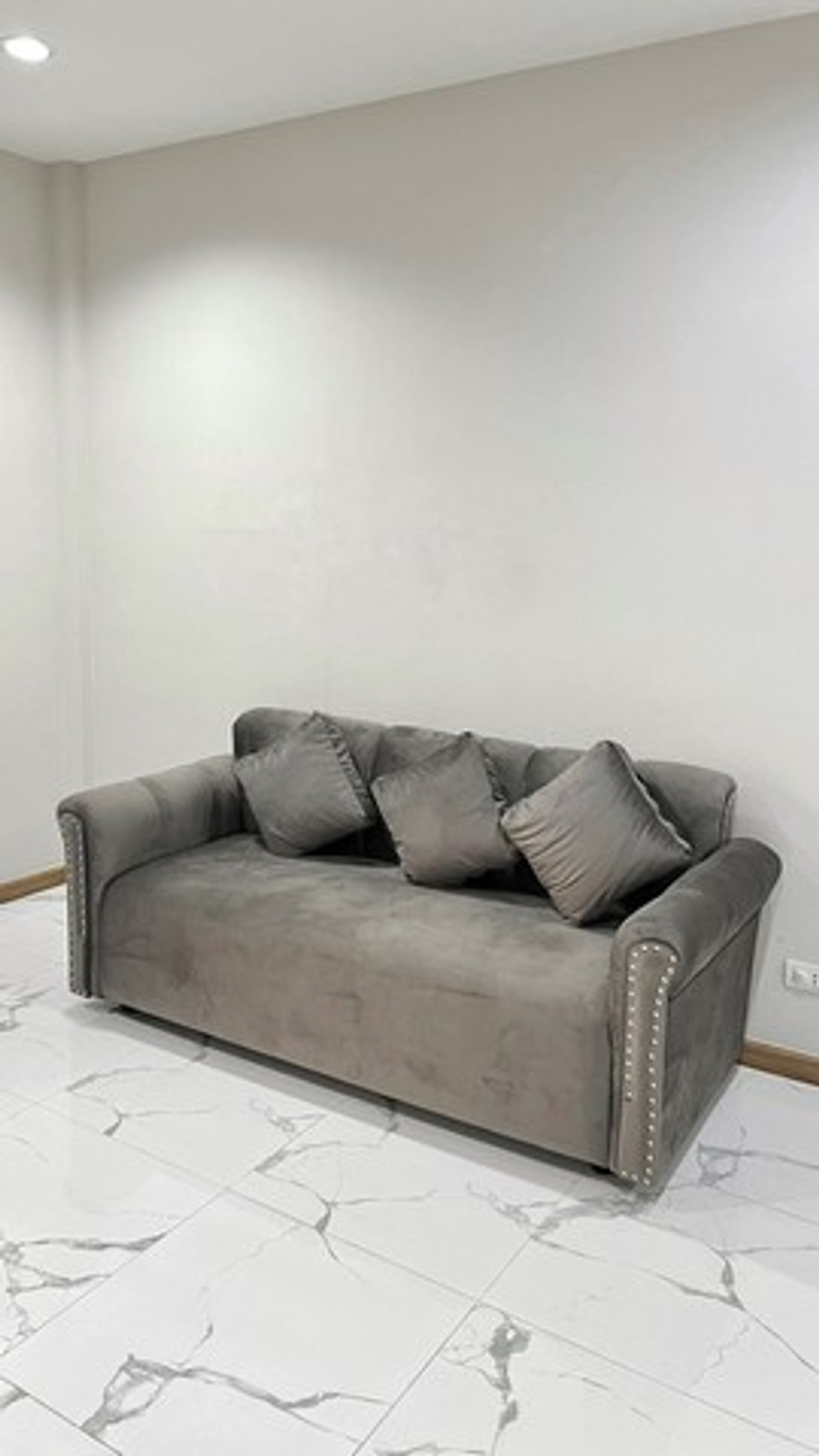 ให้เช่าทาวน์โฮมรัชดา ห้วยขวาง : HR3360ให้เช่าทาวน์โฮม 3 ชั้น หลังมุม | สิริเฮ้าส์ รัชดา 18 (SIRIHOUSE)  แต่งเฟอร์ฯ ใหม่ทั้งหลัง! พร้อมเข้าอยู่ทันที | ใจกลางรัชดา-ลาดพร้าว-เหม่งจ๋าย