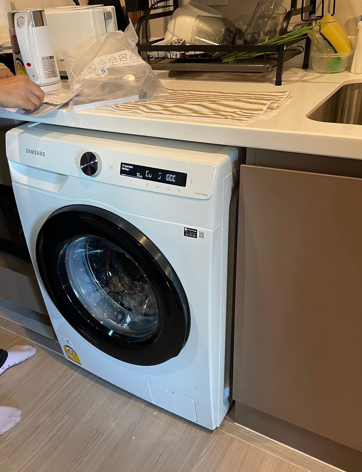 For RentCondoThaphra, Talat Phlu, Wutthakat : E258 🎉300369 Condo for Rent at Life Sathorn Sierra