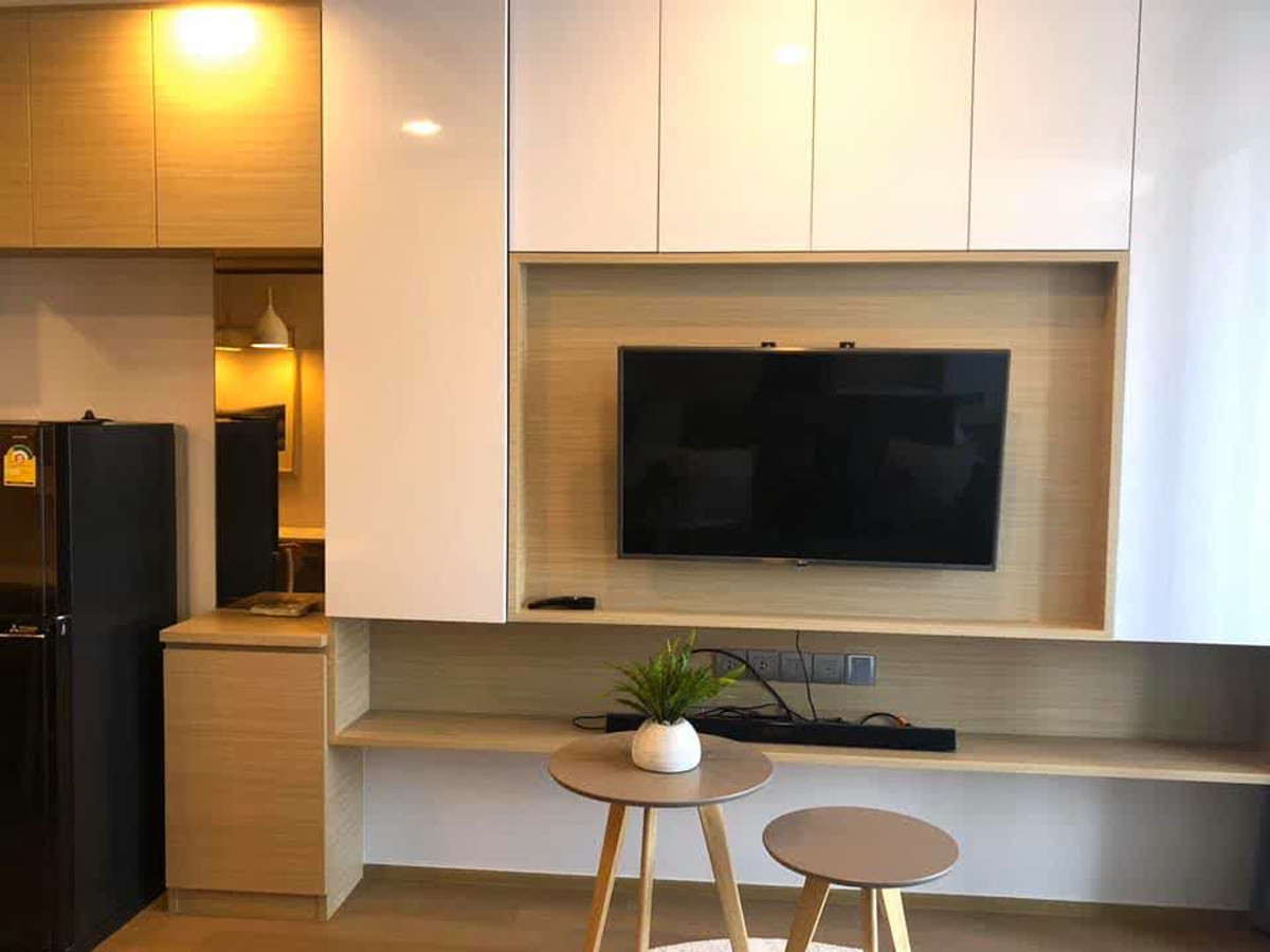 คอนโดสยาม จุฬา สามย่าน : Ashton Chula Silom【𝐒𝐄𝐋𝐋 & 𝐑𝐄𝐍𝐓】🔥ดีไซน์ไม่หวือหวา แต่มีชั้นเชิง ฟีลส่วนตัว🔥 ติดต่อไลน์ไอดี: @hacondo