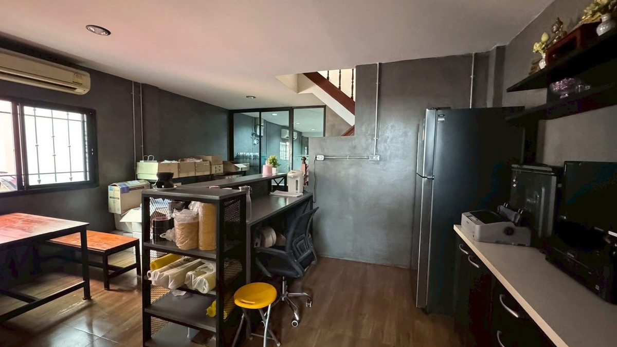 ขายโฮมออฟฟิศเกษตร นวมินทร์ ลาดปลาเค้า : โฮมออฟฟิศ หมู่บ้านสุขใจ นวลจันทร์ / 1 ห้องนอน (ขาย), Home Office Sukjai Village Nuanchan / 1 Bedroom (FOR SALE) MNT062