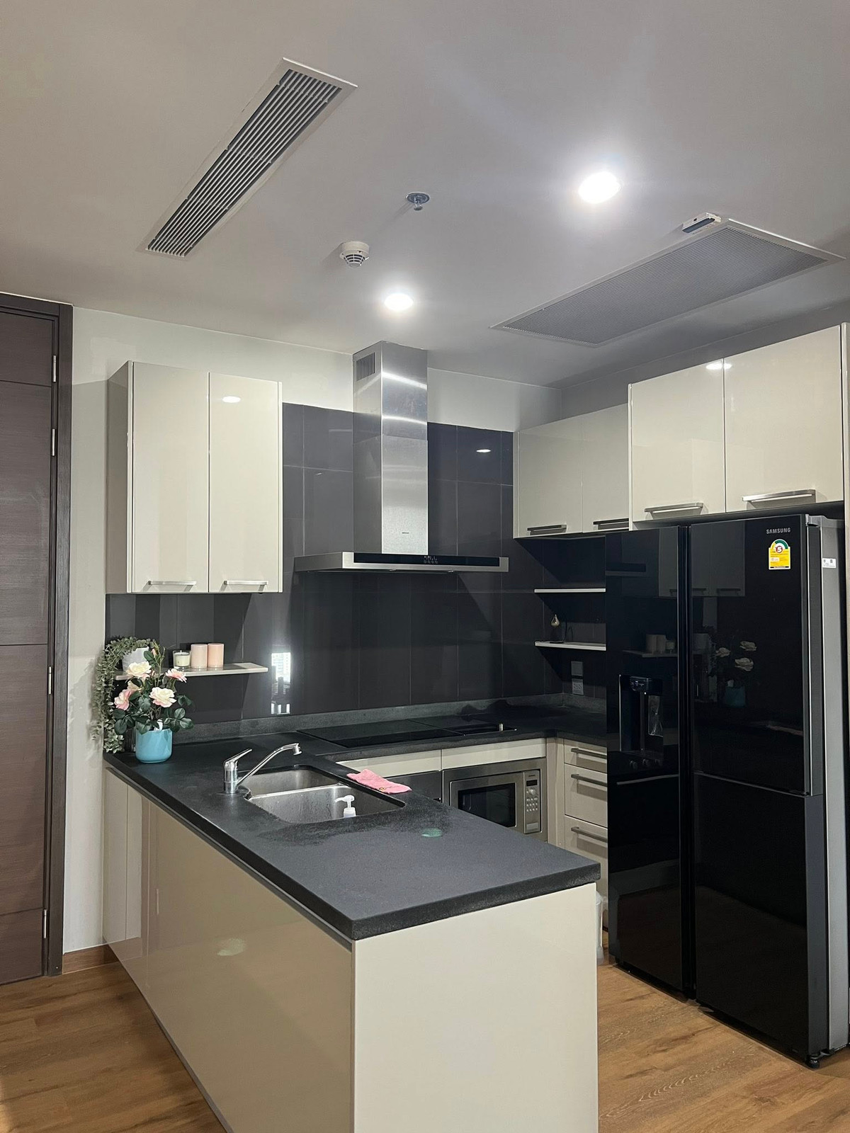 For SaleCondoSukhumvit, Asoke, Thonglor : Quattro By Sansiri / 3 Bedrooms (FOR SALE), Quattro By Sansiri / 3 Bedrooms (For Sale) NA029