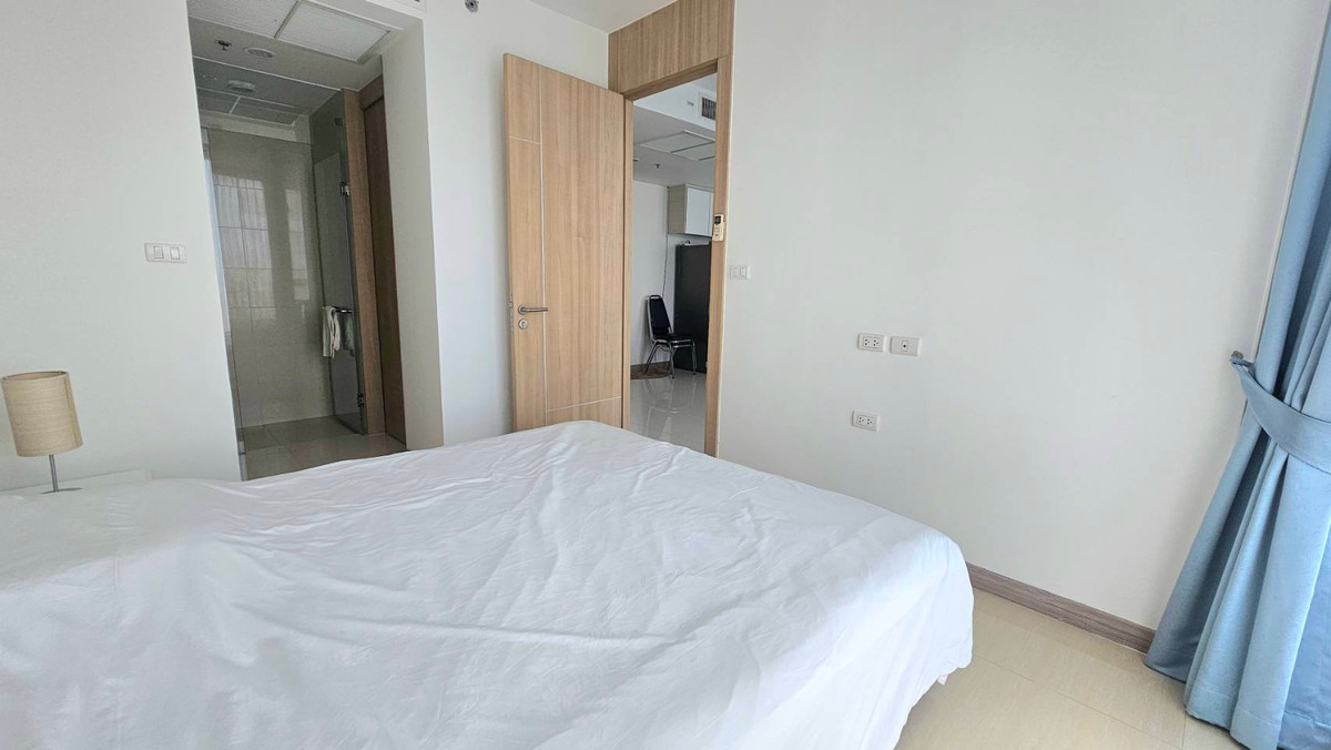 ให้เช่าคอนโดพัทยา บางแสน ชลบุรี สัตหีบ : ให้เช่าเดอะริเวียร่าวงศ์อมาตย์บีช 50,000 บาท/เดือน | 2 ห้องนอน 2 ห้องน้ำ | 70 ตรม. | วิวทะเล | 37 ชั้น