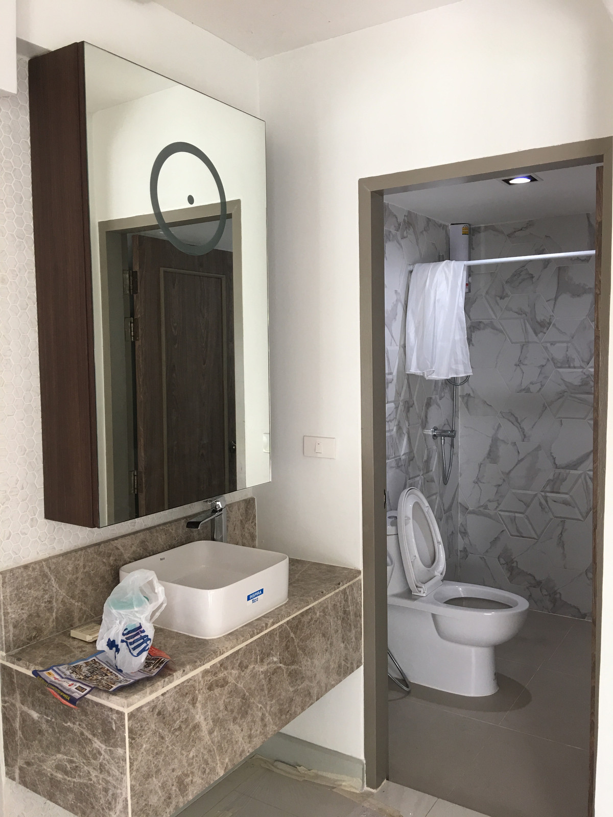 For SaleHouseKaset Nawamin,Ladplakao : Maneeya Village / 2 bedrooms (sold with tenant), Maneeya Village / 2 Bedrooms (FOR SALE) MNT006