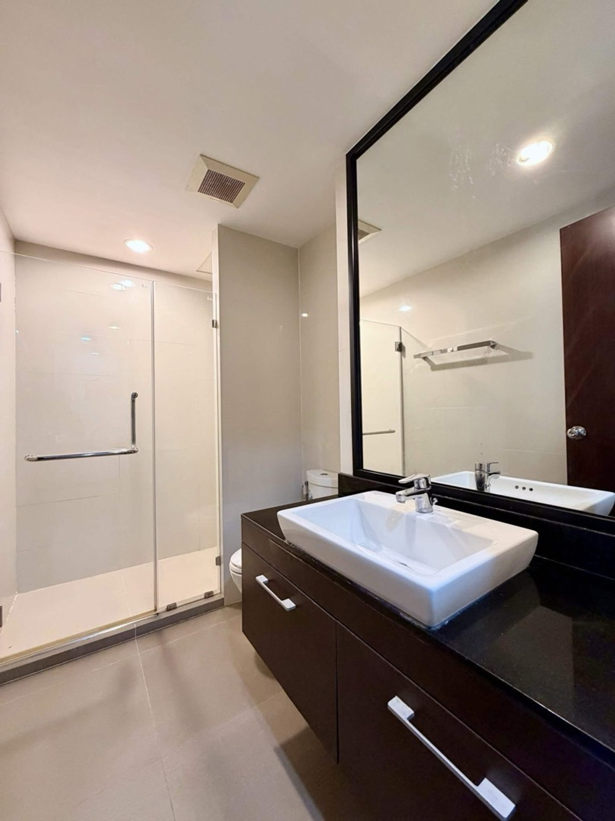 ให้เช่าคอนโดลาดพร้าว เซ็นทรัลลาดพร้าว : For rent📍The line phaholyothin park(tower a) abstract🛀1 bed 1 bath📞0639399665