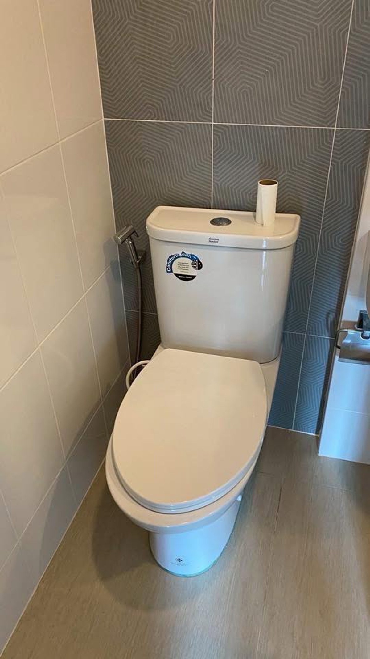 ให้เช่าคอนโดรัชดา ห้วยขวาง : E257 🎉300369 ให้เช่าคอนโดThe Cube Premium Ratchada 32