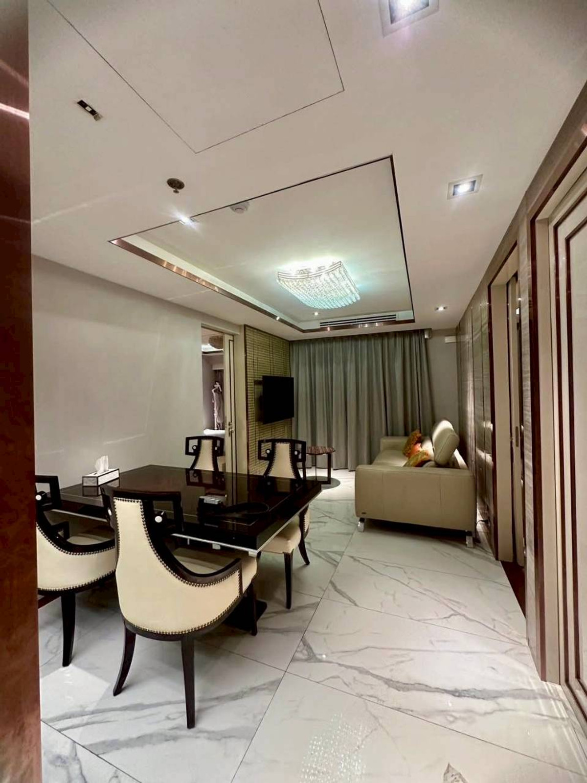 ให้เช่าคอนโดพระราม 3 สาธุประดิษฐ์ : ✅ LPWC104 ✅ Line : @p2nproperty