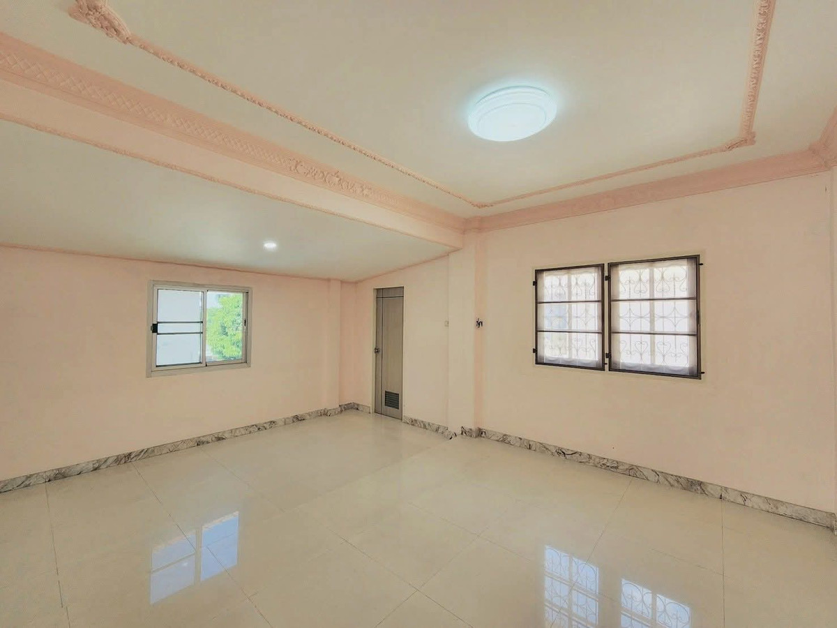 For RentHouseNonthaburi, Bang Yai, Bangbuathong : Single house for rent, Chor Rung Rueang 6 project, Bang Bua Thong, beautiful house, good condition, ready to move in.