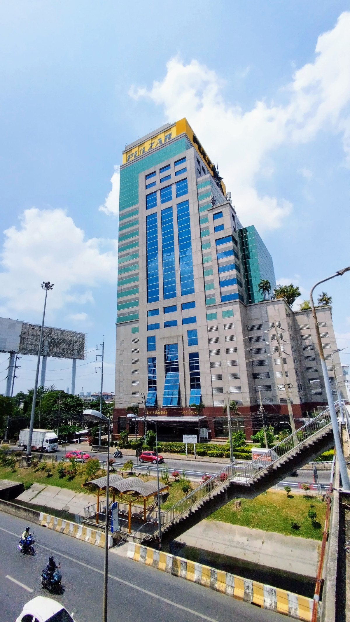 ให้เช่าสำนักงานลาดพร้าว เซ็นทรัลลาดพร้าว : ให้เช่า TP&T Tower 291.5 ตร.ม. ชั้น24 โซนB พื้นที่สำนักงานใกล้ BTS หมอชิต MRT สวนจตุจักร เซ็นทรัลลาดพร้าว สนามบินดอนเมือง