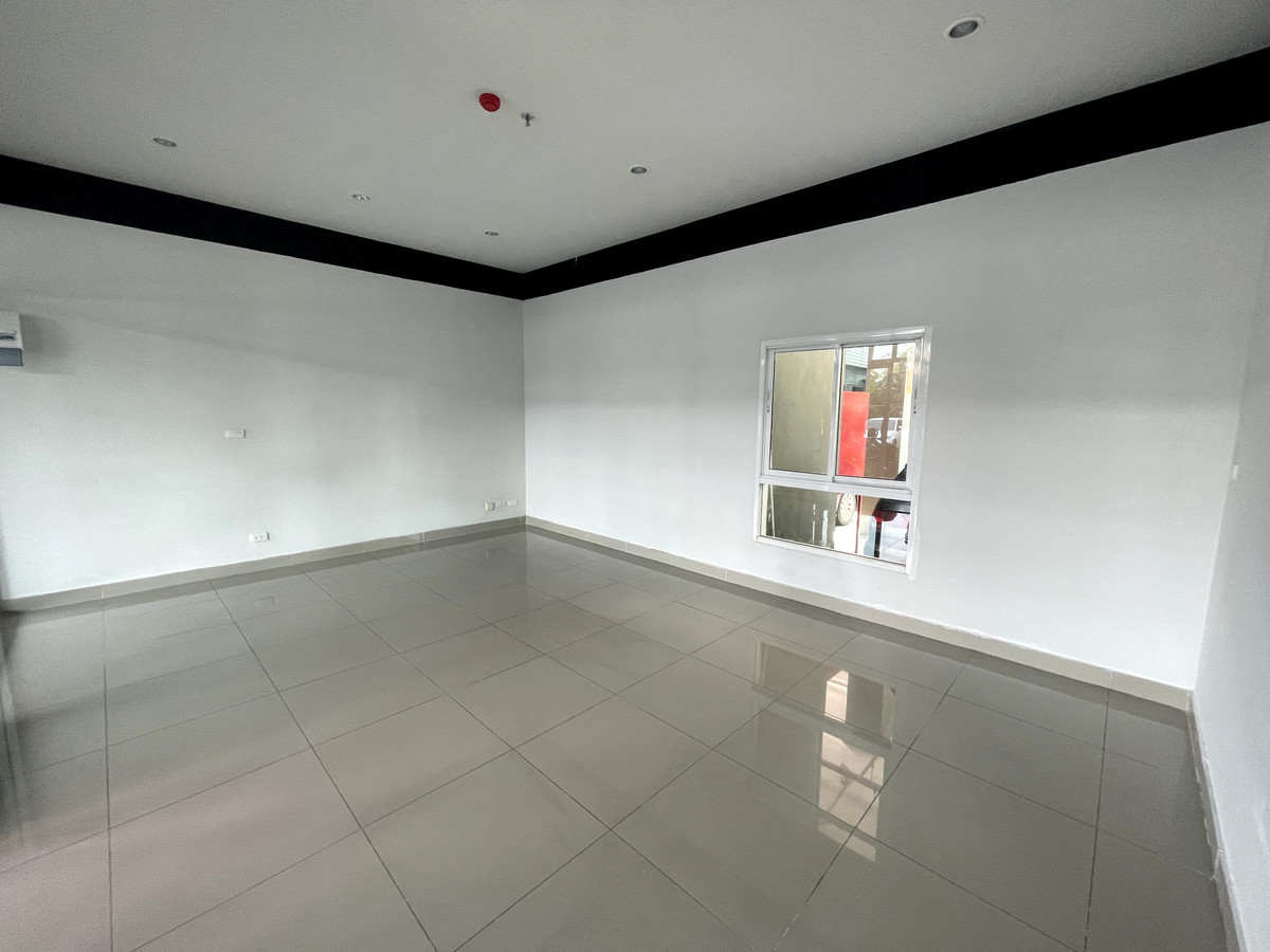 ให้เช่าร้านค้า/ตลาดนัดบางซื่อ วงศ์สว่าง เตาปูน : ให้เช่า “ ร้านค้า ” ใต้คอนโด -รีเจ้นท์  บางซ่อน 28