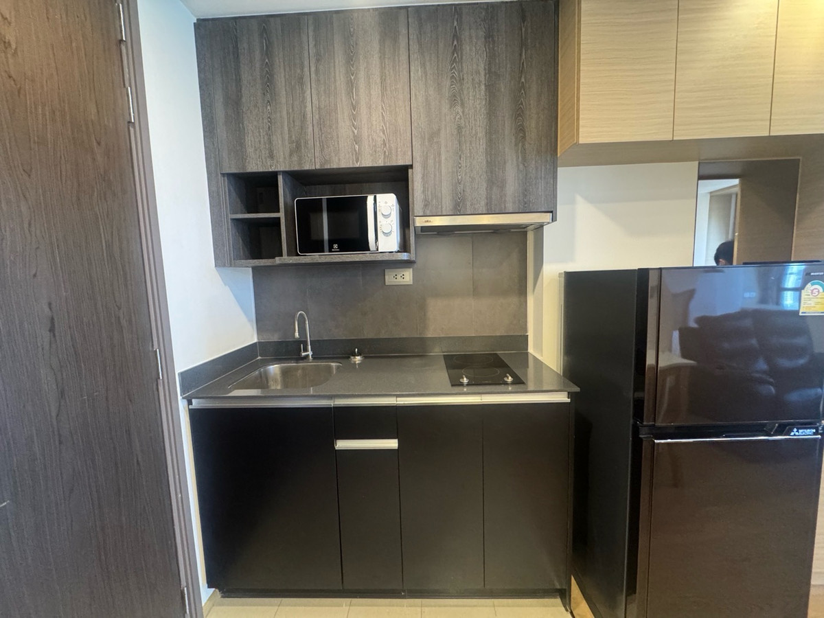 For RentCondoSiam Paragon ,Chulalongkorn,Samyan : Condo for rent, prime location in the heart of the city ✨
Ashton Chula-Silom, beautiful room, ready to move in!
1 Bed 34.5 sq m. 26,000 baht/month 📌
☎️Phat 064-642-8664