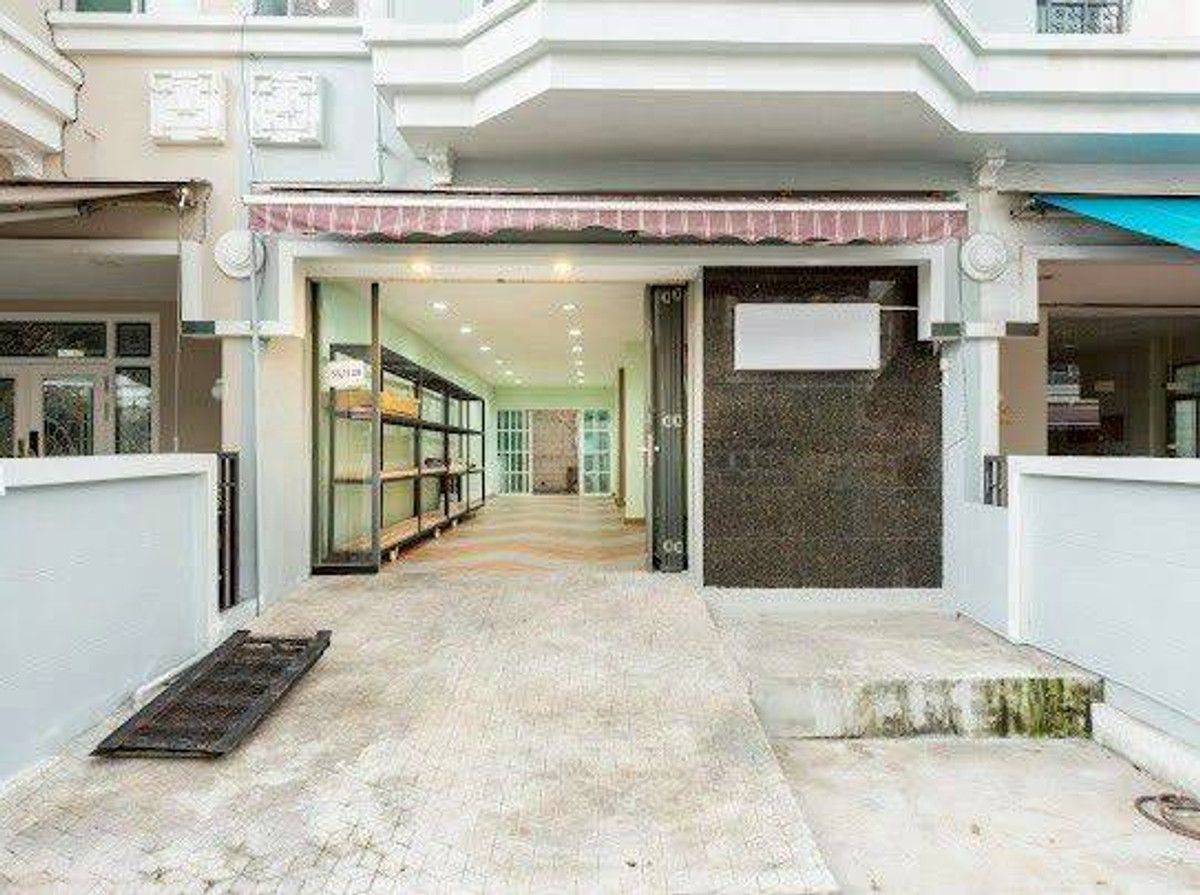 For RentTownhomeSapankwai,Jatujak : #L192🎉 310369 Town home for rent Baan Klang Muang The Paris Ratchavipha  