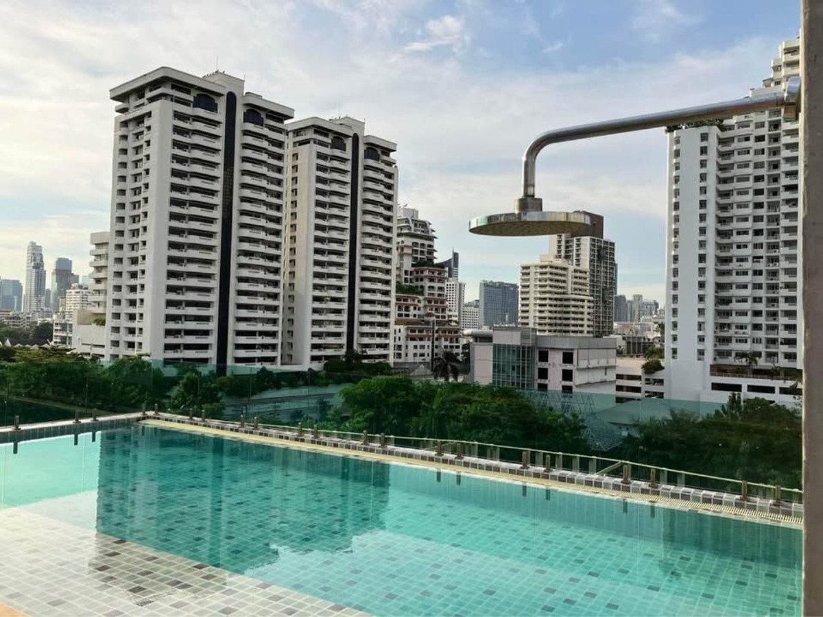 For RentCondoSukhumvit, Asoke, Thonglor : For rent: The Teak Sukhumvit 39, fully furnished, 19k/month, near EmQuartier, BTS Phrom Phong.