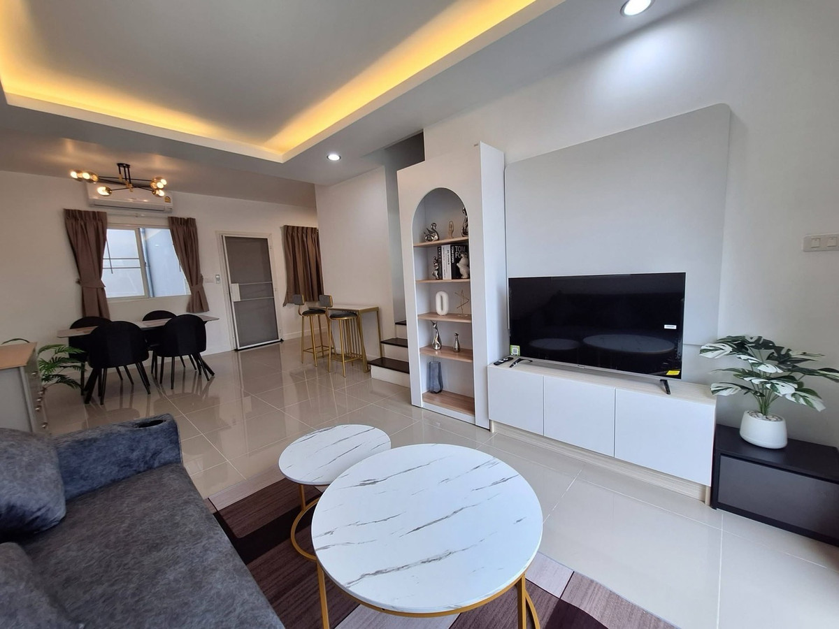 For RentTownhomeChiang Mai : House for rent, Pruksa Ville 95 project, Big C-Donchan, near UCIS, ACIS.