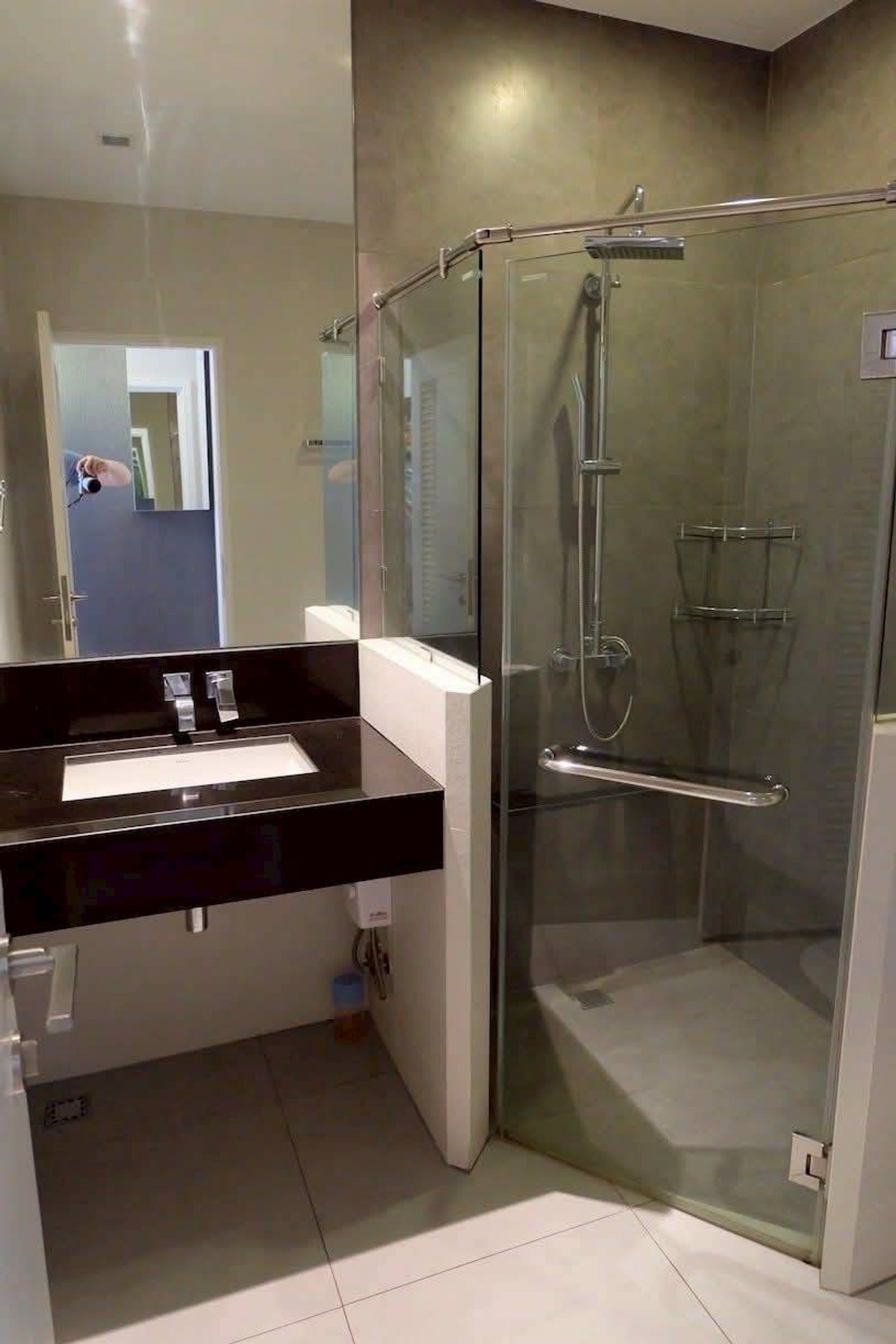 ให้เช่าคอนโดวงเวียนใหญ่ เจริญนคร : ✅ UAST110 ✅ Line : @p2nproperty