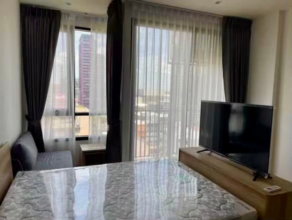 For SaleCondoSukhumvit, Asoke, Thonglor : Condo for sale that allows pets with tenants. Near Ekkamai BTS station