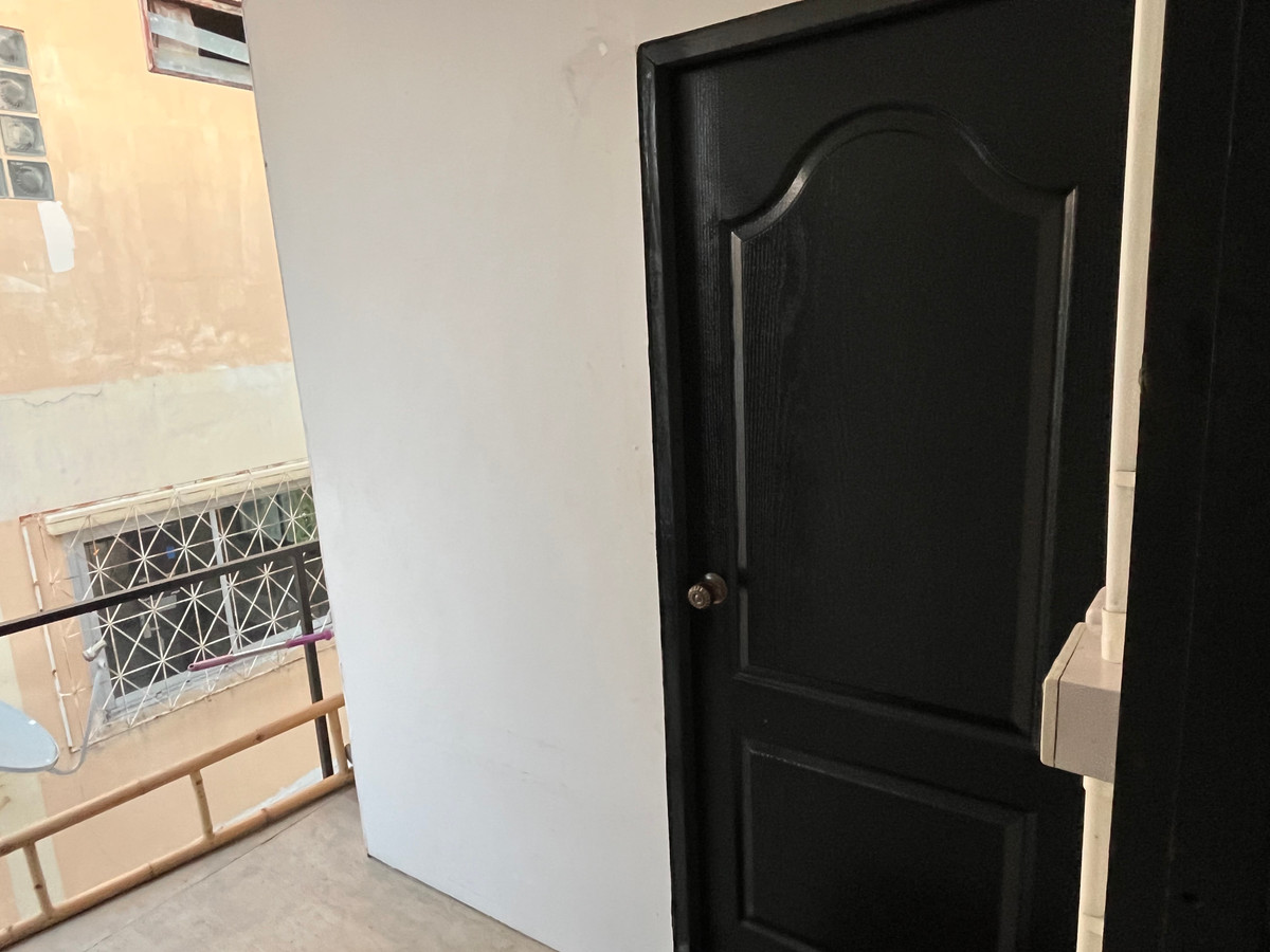 ขายสำนักงานเกษตร นวมินทร์ ลาดปลาเค้า : ขายที่ดินติดถนนเกษตรนวมินทร์ 20 ตรว. พร้อมออฟฟิต  ขาย 4.7 ล้าน  