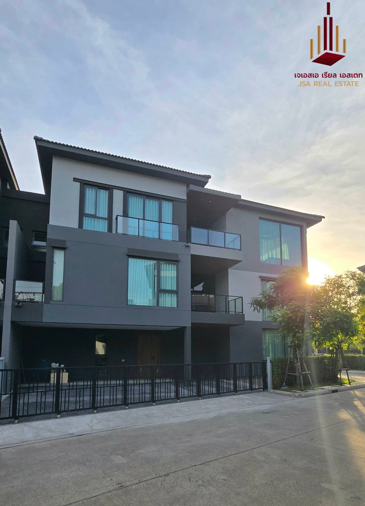 For RentBangna, Bearing, Lasalle : ✨ For Rent: Baan Klang Mueng The Edition Bangna ✨ 💰 Only 290,000 THB/month