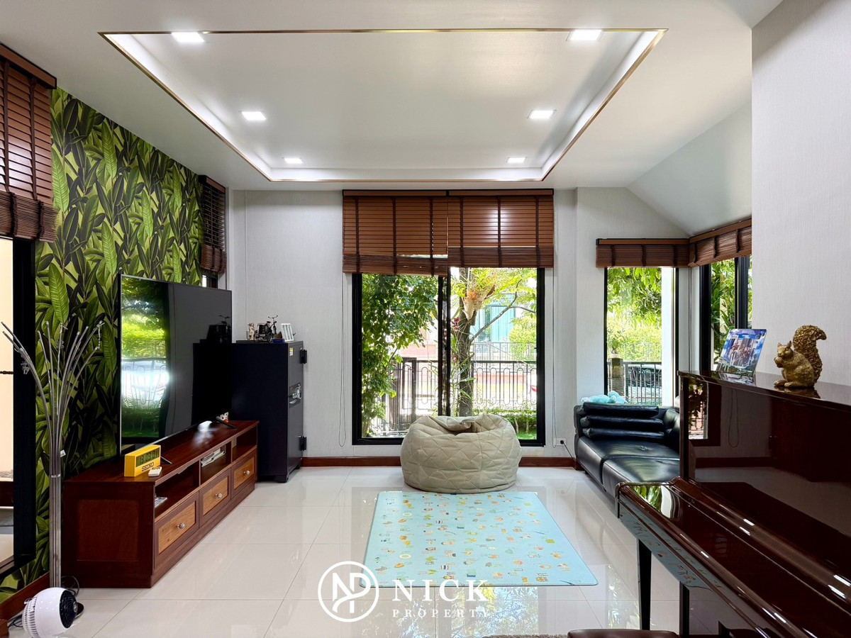 ขายบ้านนวมินทร์ รามอินทรา : LADDAROM ลัดดารมย์ วงแหวน-รามอินทรา : บ้านเดี่ยวหลังใหญ่ Hi Class สังคมมีระดับ ตกแต่งจัดเต็ม สุดยอดของ ฮวงจุ้ย บ้านเลขที่ 9