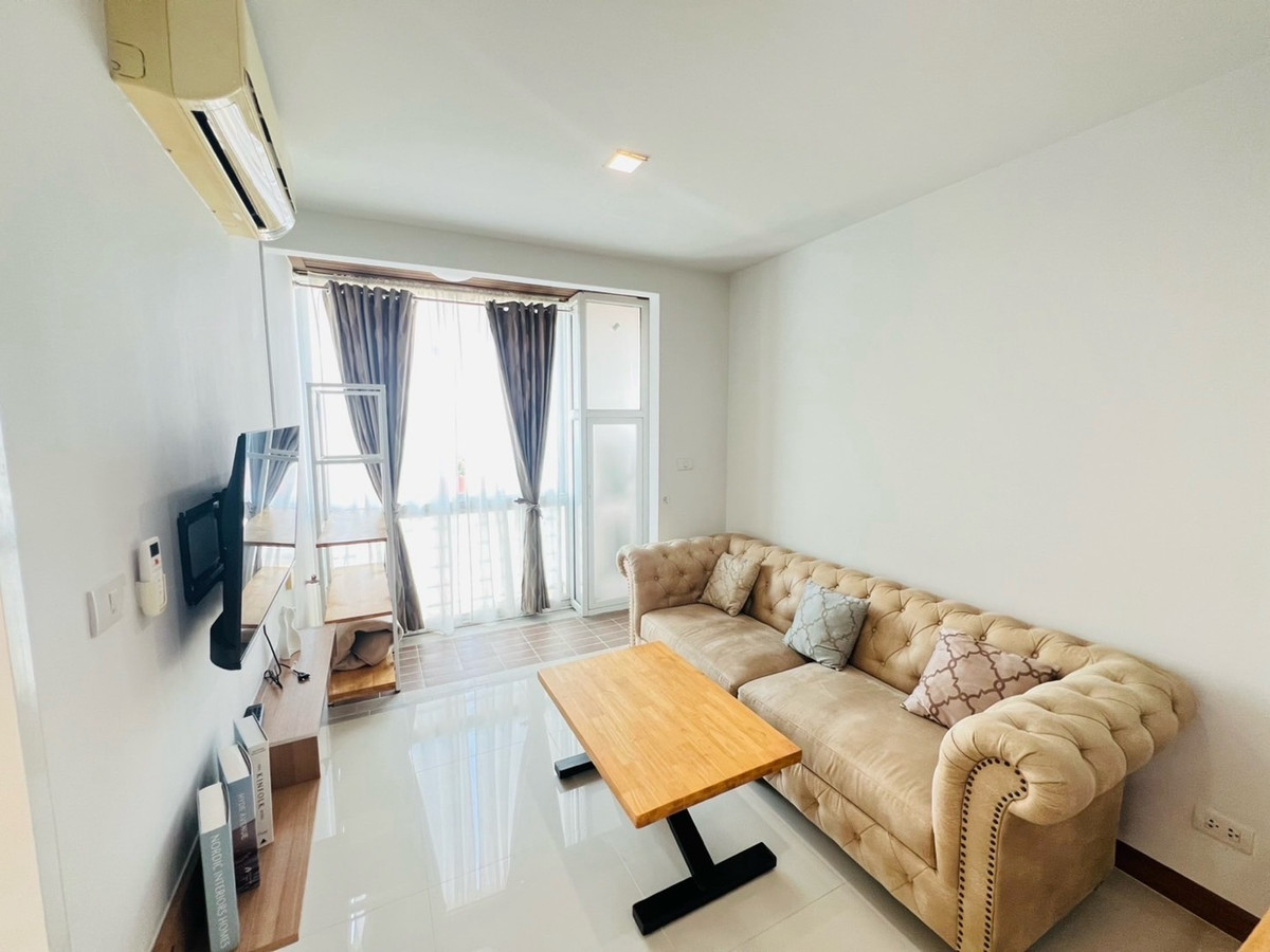 For RentCondoLadkrabang, Suwannaphum Airport : Condo for rent, Airlink Romklao Suvarnabhumi, 1 bedroom, ready to move in.
