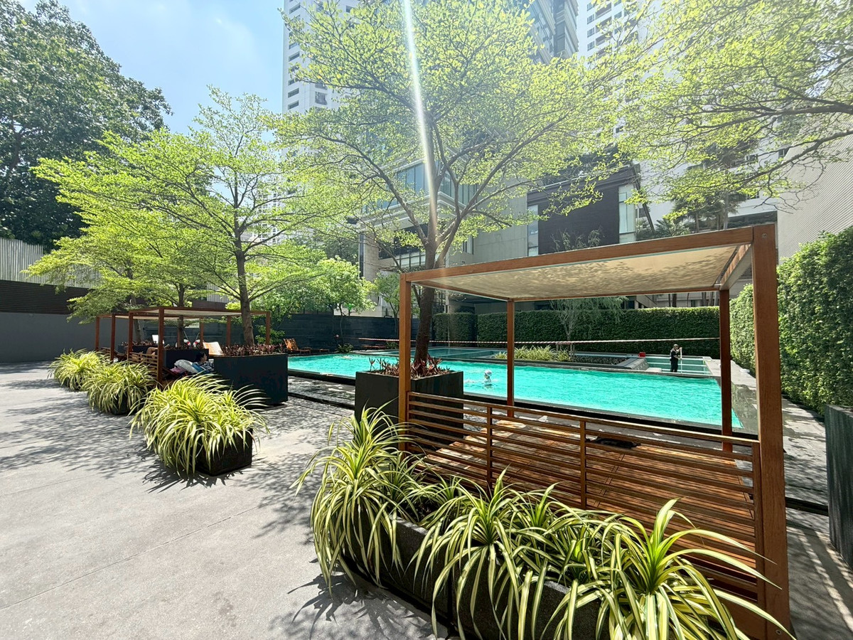 For RentCondoSukhumvit, Asoke, Thonglor : 🔥🎉 Condo for Rent 1 Bedroom The Emporio Place High Floor Beautiful Unit Sukhumvit 24