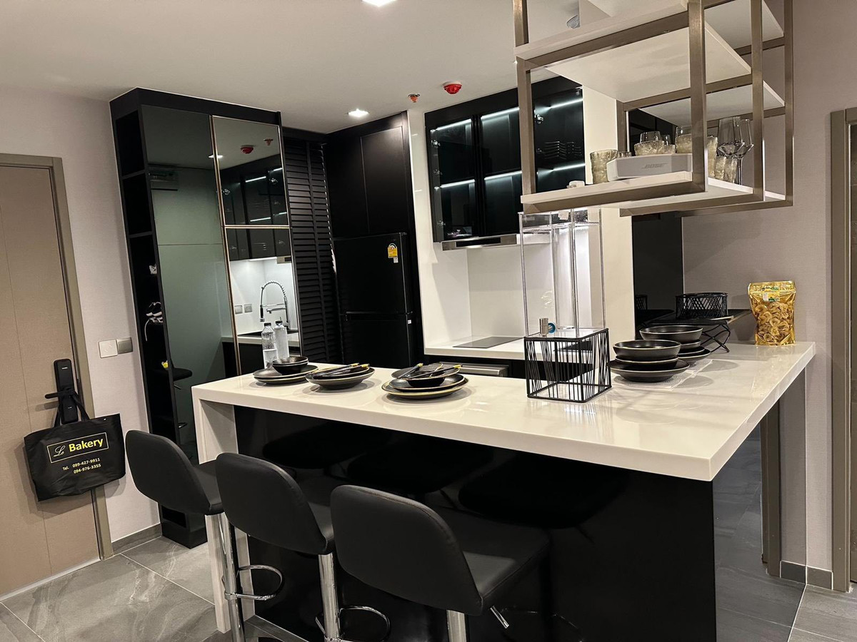 ขายคอนโดพระราม 9 เพชรบุรีตัดใหม่ RCA : 📌 𝐅𝐨𝐫 𝐒𝐀𝐋𝐄 ♦ Life Asoke Hype - 2 Bedrooms