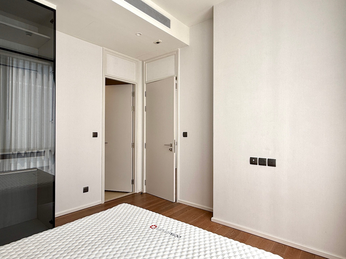 ให้เช่าคอนโดวิทยุ ชิดลม หลังสวน : คอนโด 1 ห้องนอน ซอยต้นสนย่านหลังสวน ใกล้สวนลุมพินี