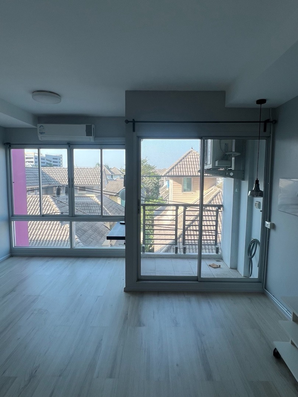 For SaleCondoOnnut, Udomsuk : Condo near True Digital Park, easy to travel, good price 1.25 million.