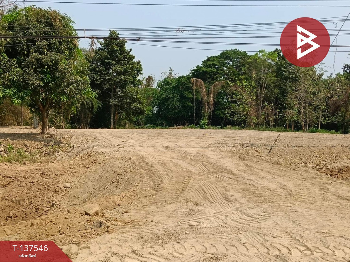 For SaleLandPhitsanulok : Beautiful plot of land for sale, area 233 sq m, next to the main road. Phitsanulok-Kamphaeng Phet