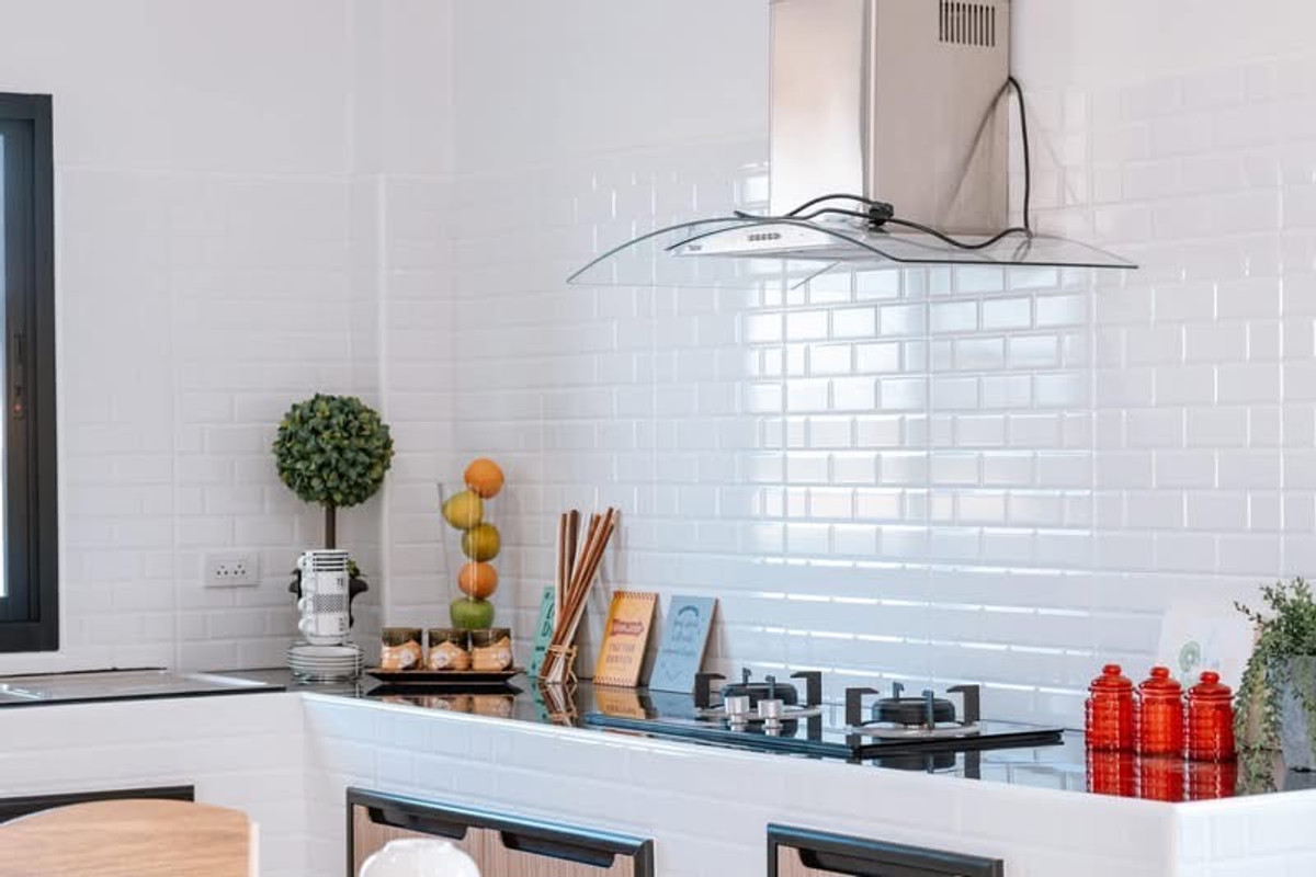 ขายบ้านเชียงราย : ✈️ ด่วน! ขายบ้านเดี่ยวพร้อมอยู่เชียงราย (โซนบ้านดู่) ดีไซน์มินิมอล พื้นที่กว้าง 88.6 ตร.ว. ใกล้สนามบินแม่ฟ้าหลวงเพียง 5 นาที! 🏡