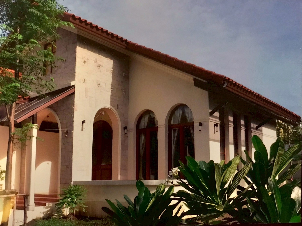 ขายบ้านอ่อนนุช อุดมสุข : บ้านพร้อมที่ดิน 192 ตร.ว. ซอยสุขุมวิท 101 / 2 ห้องนอน (ขาย), House with Land 192 sq.wa. Sukhumvit Soi 101 / 2 Bedrooms (FOR SALE) GNG035