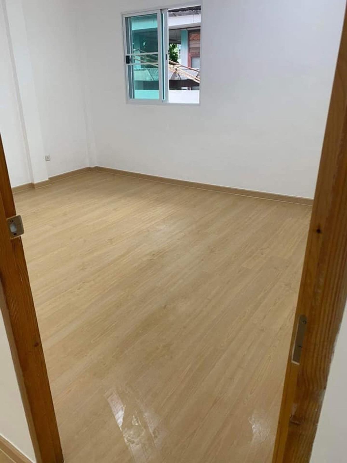 ขายบ้านโชคชัย4 ลาดพร้าว71 : บ้านเดี่ยว ซอยนาคนิวาส 21 / 2 ห้องนอน (ขาย), Single House Soi Nakniwat 21 / 2 Bedrooms (FOR SALE) FAHS049