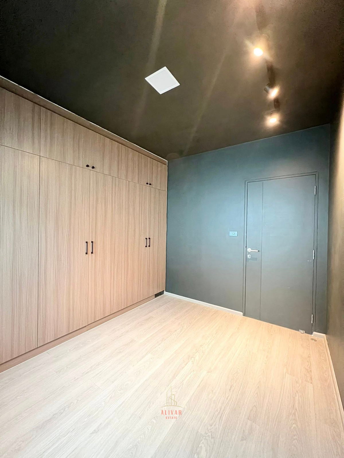 ให้เช่าบ้านบางนา แบริ่ง ลาซาล : RH040226 ให้เช่า บ้าน 2 ชั้น 3 ห้องนอน at Villaggio 3 ศรีนครินทร์-บางนา (บางนาตราด กม.5)ใกล้ MEGA บางนา