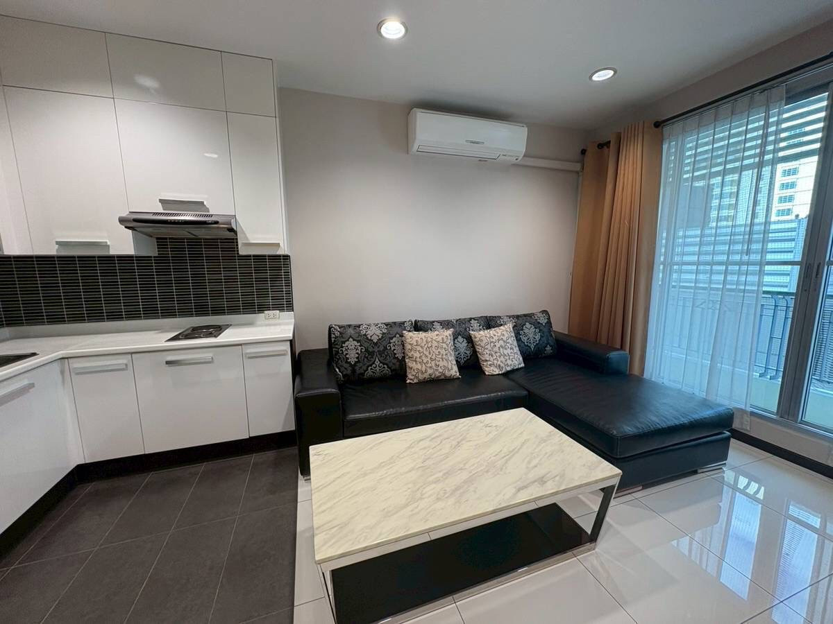 ขายคอนโดราชเทวี พญาไท : ขาย ด่วน The Address siam 1ห้องนอน 1ห้องน้ำ Size ใหญ่ 59ตารางเมตร