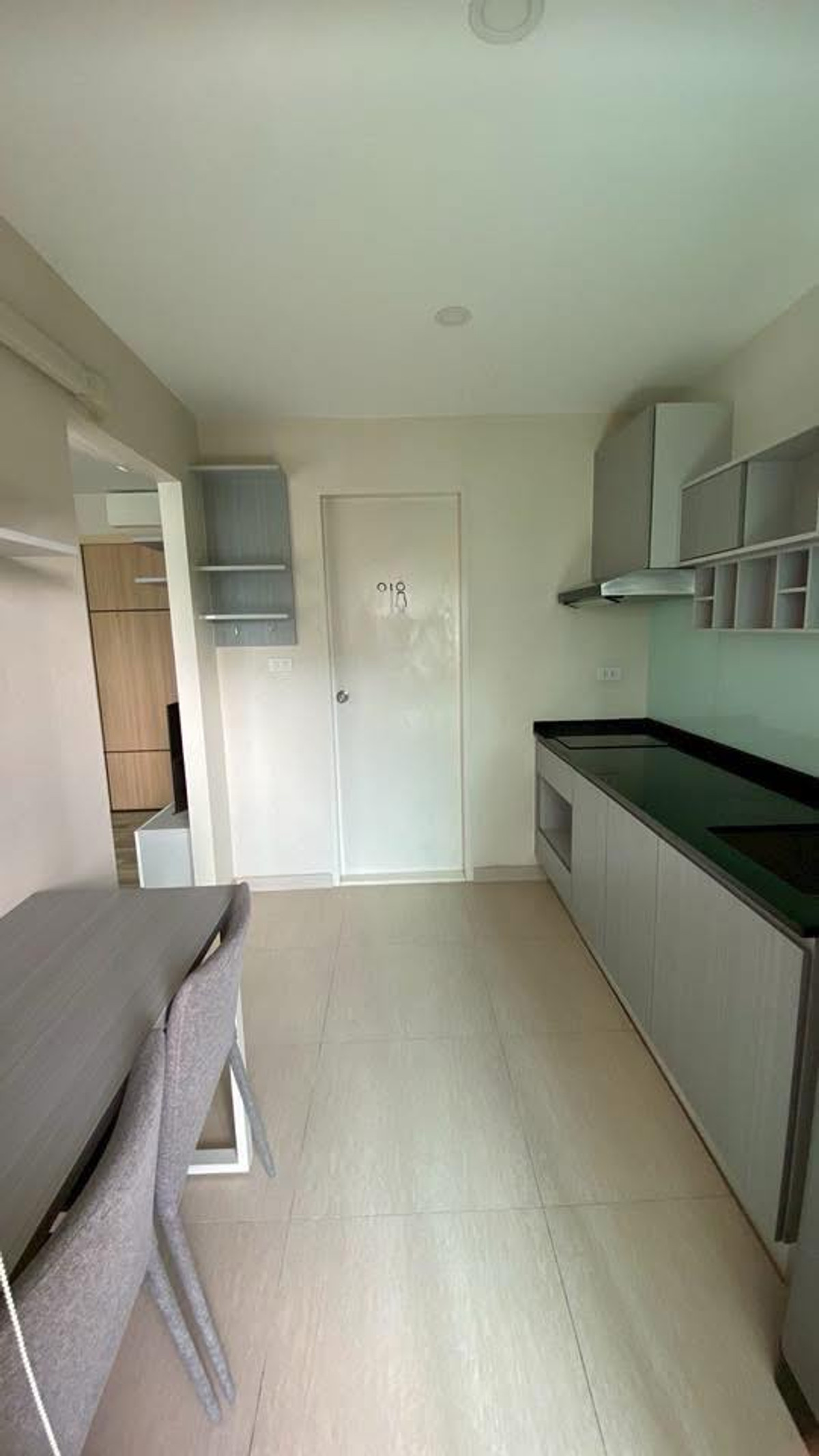 ให้เช่าคอนโดรัชดา ห้วยขวาง : E257 🎉300369 ให้เช่าคอนโดThe Cube Premium Ratchada 32