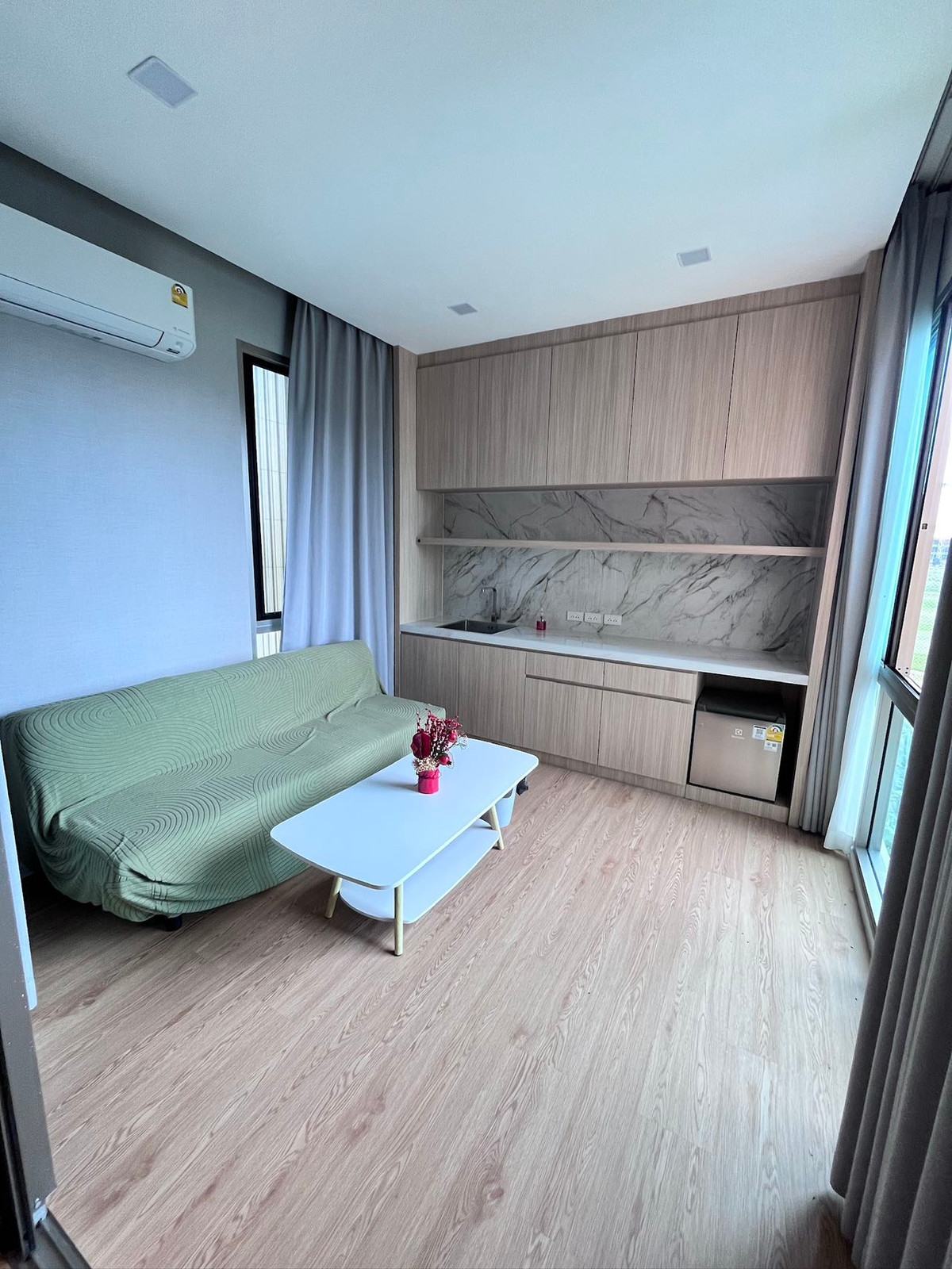 ให้เช่าบ้านพัฒนาการ ศรีนครินทร์ : ᚱ ให้เช่า 🔥ต่อรองได้ ปล่อยเช่าด่วน ✅4 ห้องนอน 324 ตร.ม. บ้านเดี่ยว Vive Rama 9 ใกล้โรงเรียนนานาชาติ Wellington และโรงพยาบาลสมิติเวช