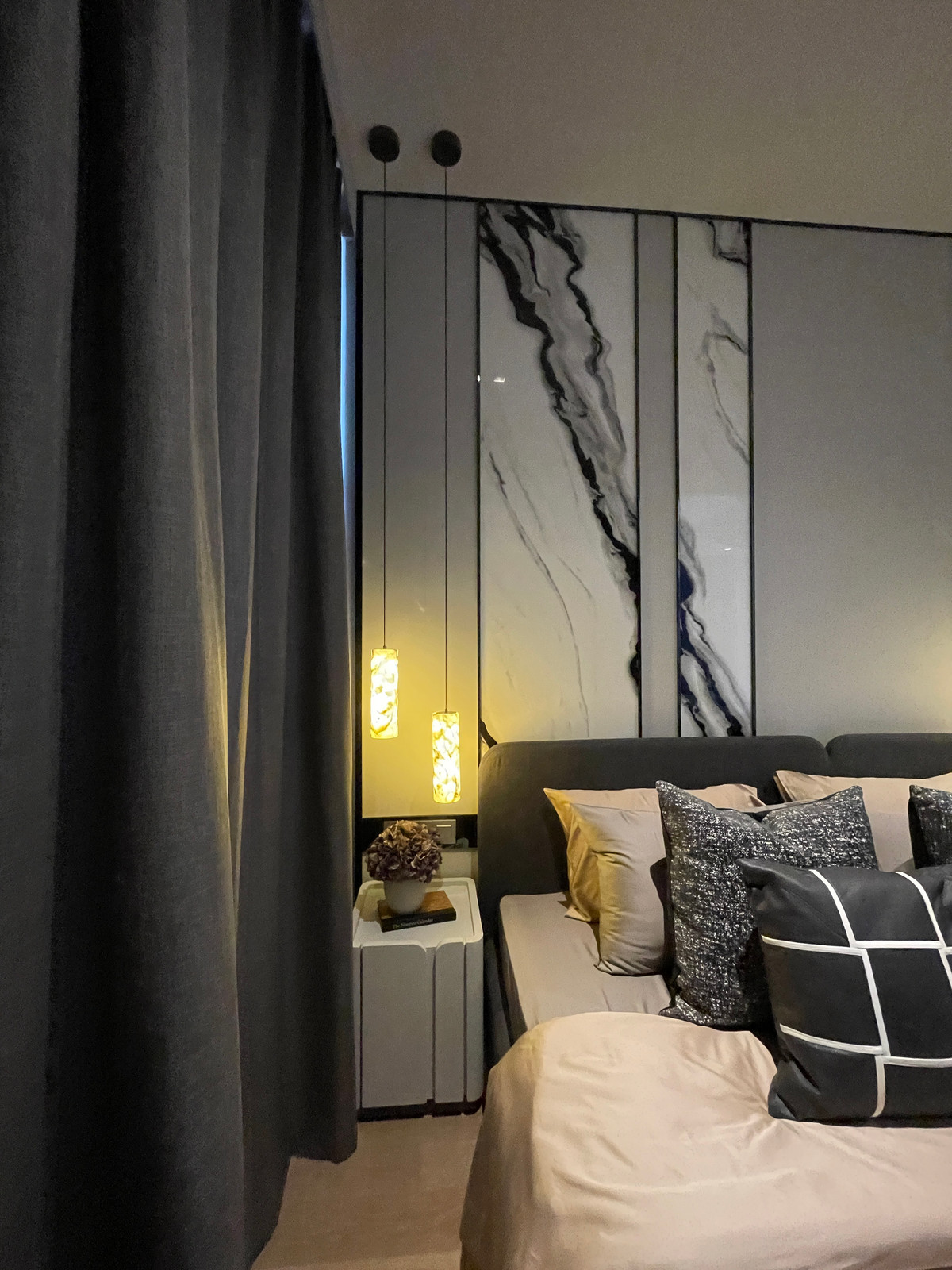 ขายคอนโดสีลม ศาลาแดง บางรัก : [THE PEAK OF SILOM] ASHTON SILOM – Rare 2BR Unit | ชั้น 32 วิวขอบฟ้า ประสบการณ์อยู่คอนโดที่เหมือนอยู่บ้าน 