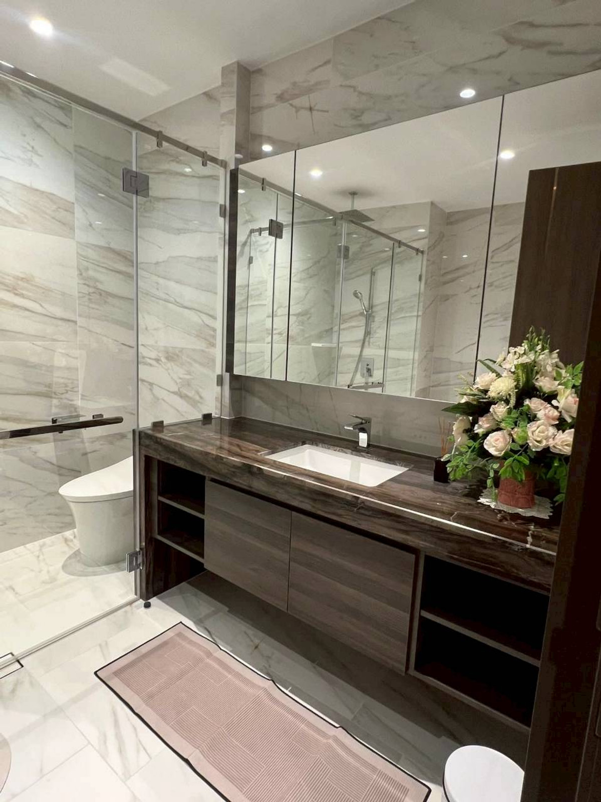 For RentCondoSathorn, Narathiwat : ✅ SPLIC103 ✅ Line : @p2nproperty