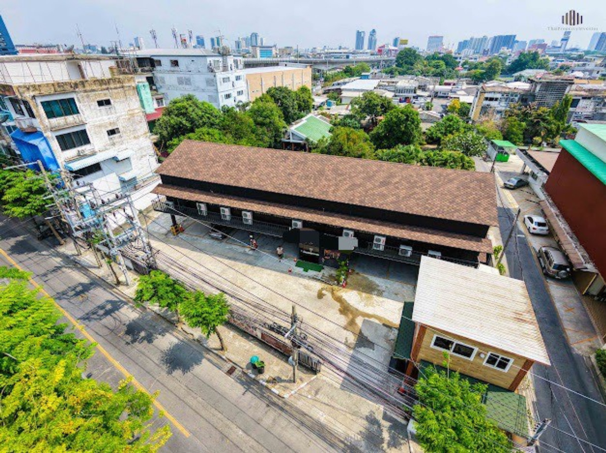 ขายร้านค้า/ตลาดนัดปิ่นเกล้า จรัญสนิทวงศ์ : พร้อมรับฟังทุกข้อเสนอ!!! สามารถดำเนินกิจการต่อได้ทันที ขายสิ่งปลูกสร้างพร้อมร้านอาหาร(ปิ้งย่าง) 503 ตารางเมตร ต้นซอยจรัญสนิทวงศ์ 32 พร้อมสัญญาเช่าระยะยาว 18 ปี บนที่ดิน 256 ตารางวา ราคาพิเศษ!!