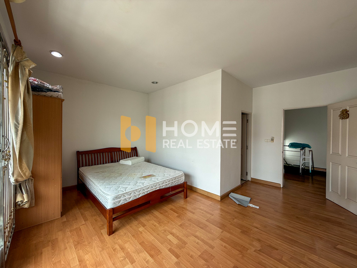 For RentTownhomePattanakan, Srinakarin : Baan Klang Muang S Saint Srinakarin / 4 bedrooms (for rent), Baan Klang Muang S - Sense Srinakarin / 4 Bedrooms (FOR RENT) GNG046