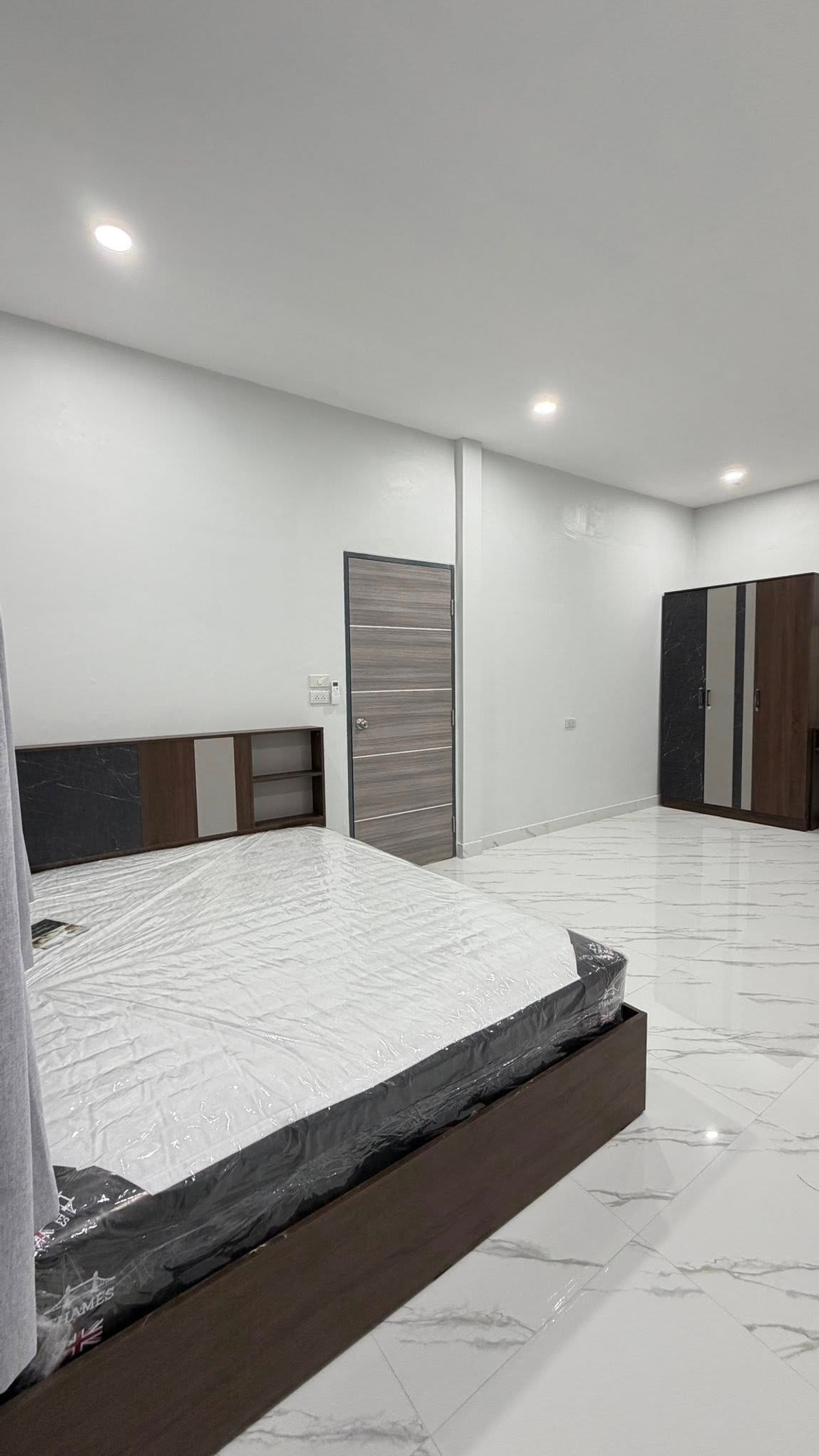 For SaleHousePattaya, Bangsaen, Chonburi : Single house 40 sq m. Soi Noen Plubwan Pattaya / 2 bedrooms (for sale), Single House Soi Noen Plubwan Pattaya / 2 Bedrooms (FOR SALE) BEWN142