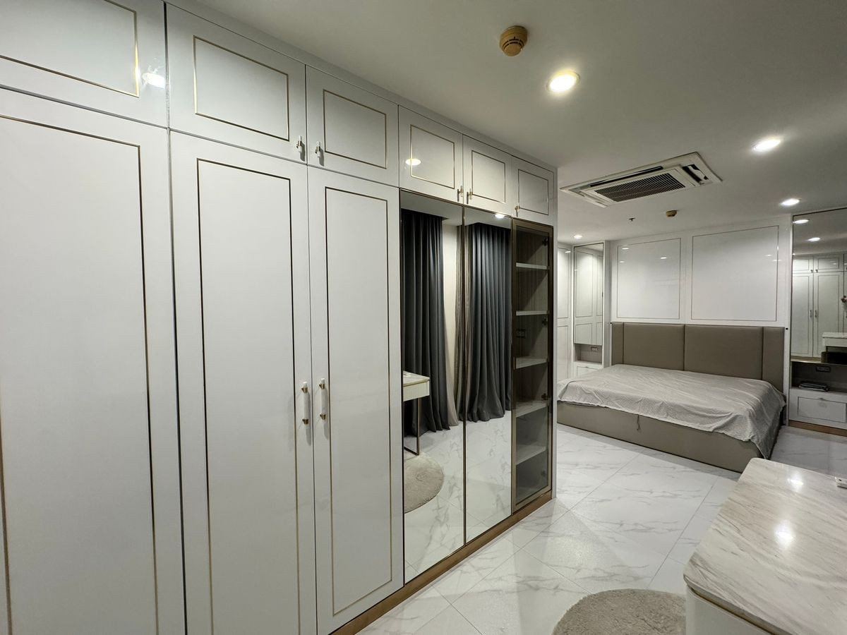 CondoOnnut, Udomsuk : Large room for rent, The Sky Sukhumvit, ready to move in. Call now --> 063-6165390