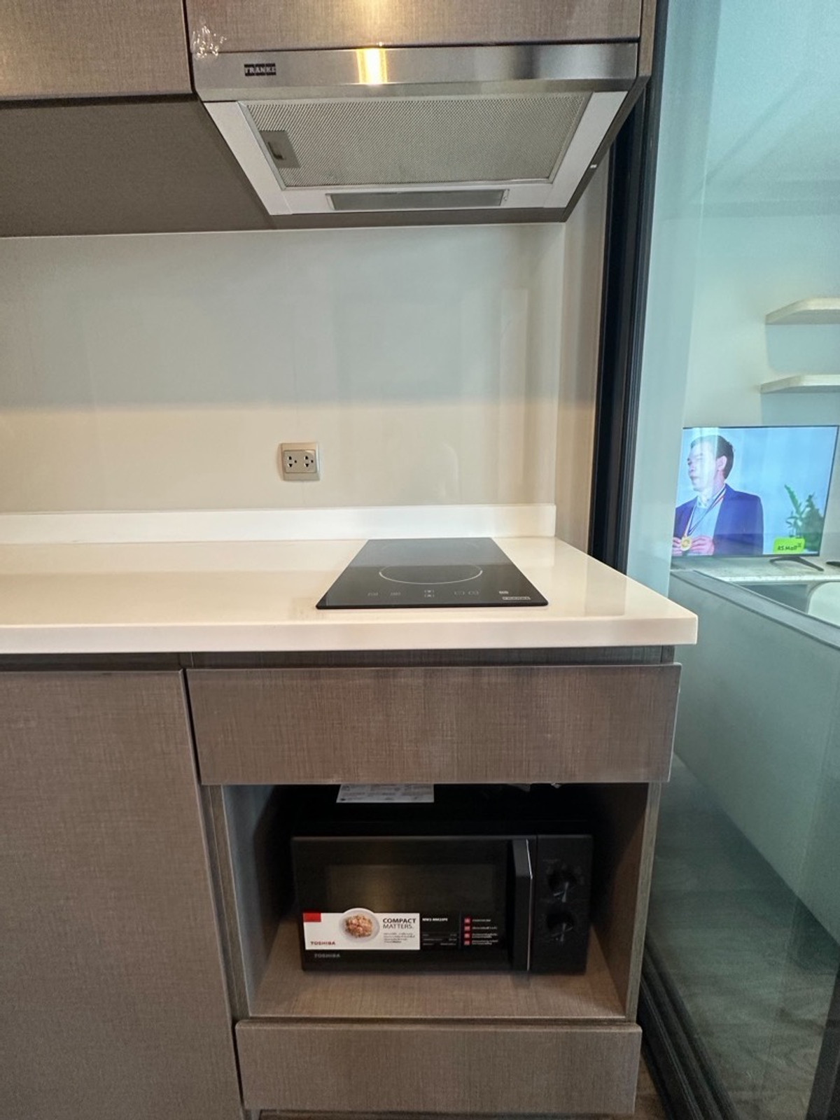 ให้เช่าคอนโดลาดพร้าว เซ็นทรัลลาดพร้าว : for Rent : 1bed1bath Life ladprao valley please call 095-3905490