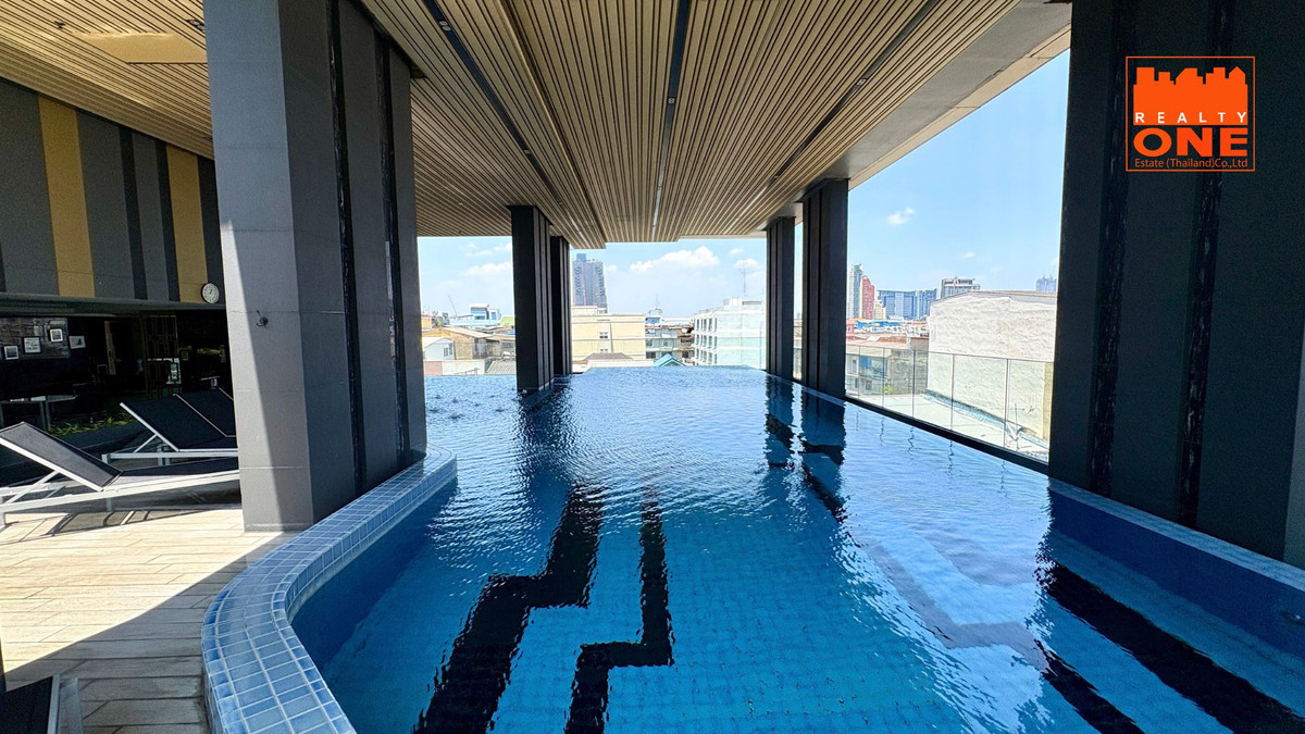 ขายคอนโดปิ่นเกล้า จรัญสนิทวงศ์ : ขายคอนโด 2 ห้องนอน ห้องมุม ทิศดี ใกล้ MRT บางยี่ขัน - ธนา แอสโทเรีย ปิ่นเกล้า (Thana Astoria Pinklao)