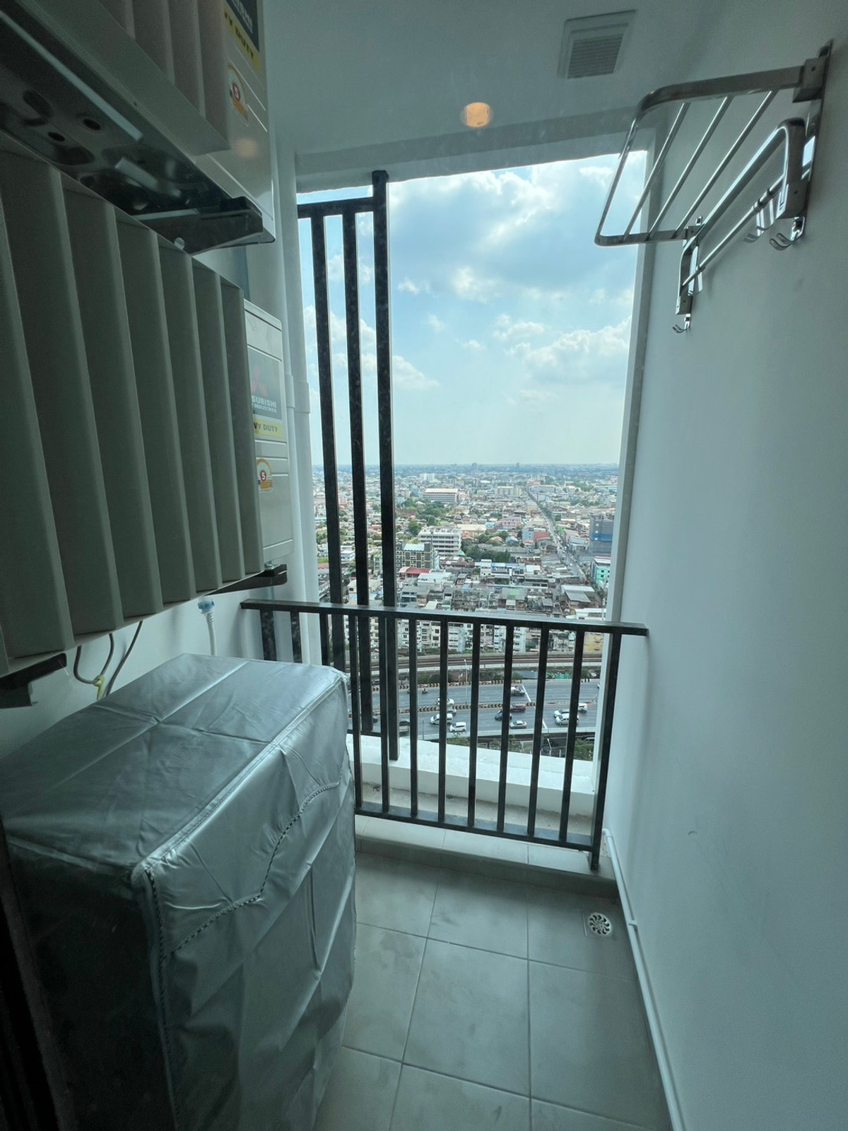 For RentCondoThaphra, Talat Phlu, Wutthakat :   #E336🎉020469 Condo for Rent at Regent Home Wutthakat