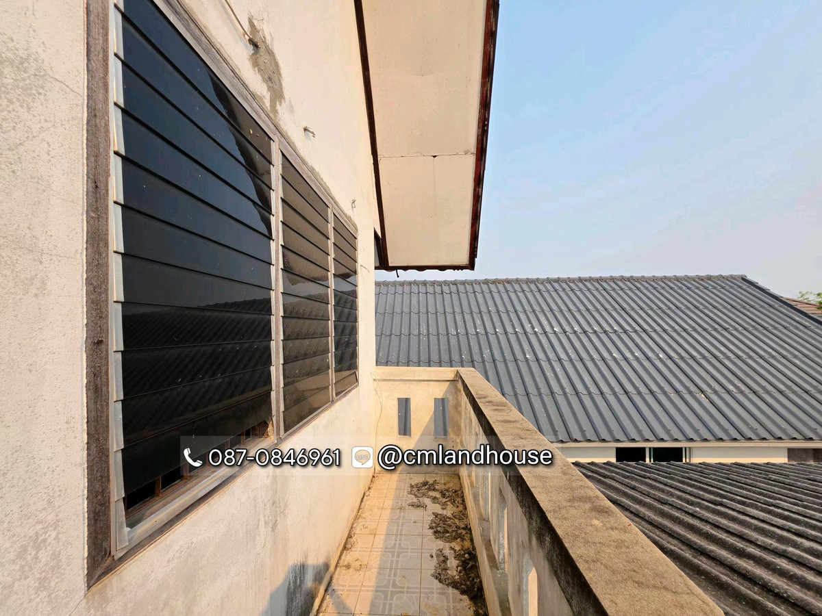 ขายบ้านเชียงใหม่ : ถูกกว่าคุ้มกว่าคอนโด! บ้านวรุณนิเวศน์ ต.แม่เหียะ อ.เมือง ใกล้แยกแม่เหียะ บิ๊กซี แม็คโคร IKEA 2 กม. ใกล้เซ็นทรัลแอร์พอร์ต 4 กม. ใกล้สนามบิน 5 กม. (ขายตามสภาพต้องปรับปรุง)