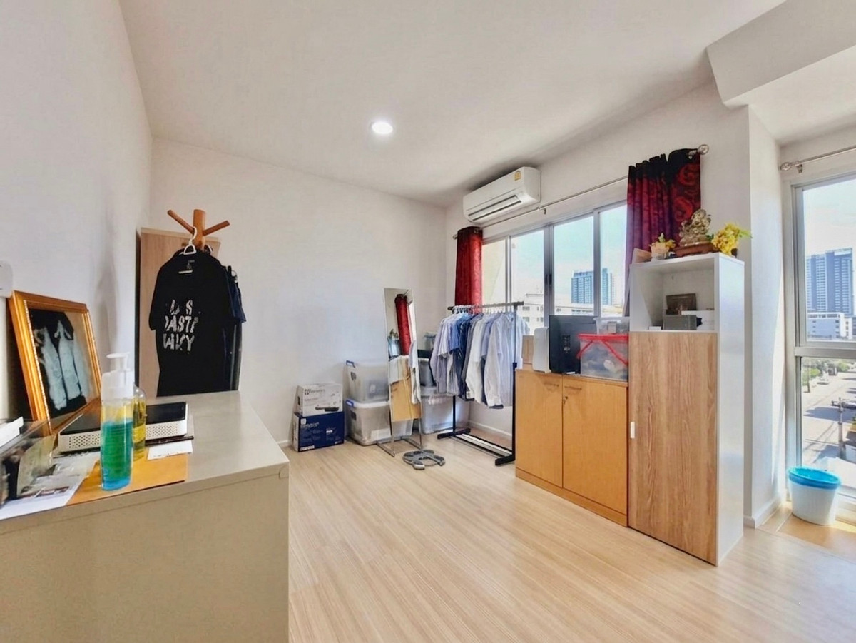 For SaleTownhomeRama5, Ratchapruek, Bangkruai : Baan Klang Muang Ratchada - Wongsawang / 4 Bedrooms (FOR SALE) BNS037