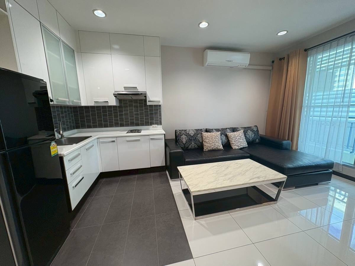 ขายคอนโดราชเทวี พญาไท : ขาย ด่วน The Address siam 1ห้องนอน 1ห้องน้ำ Size ใหญ่ 59ตารางเมตร